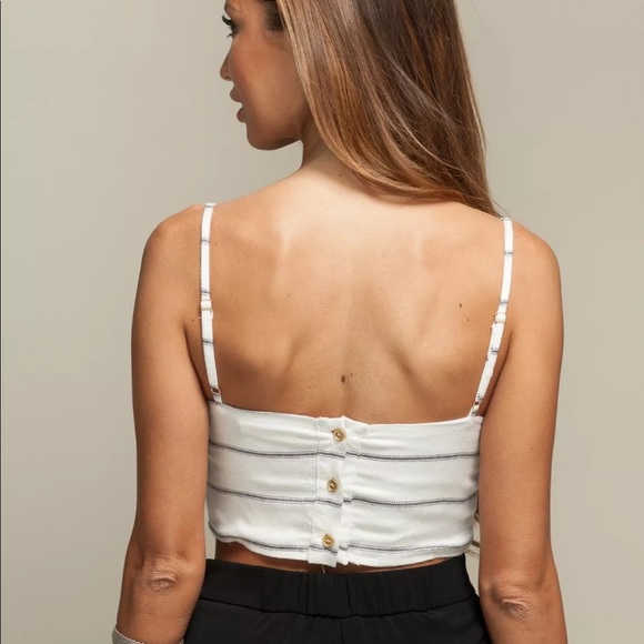 THE HANGER Striped Crop Top - Picture 3 of 3